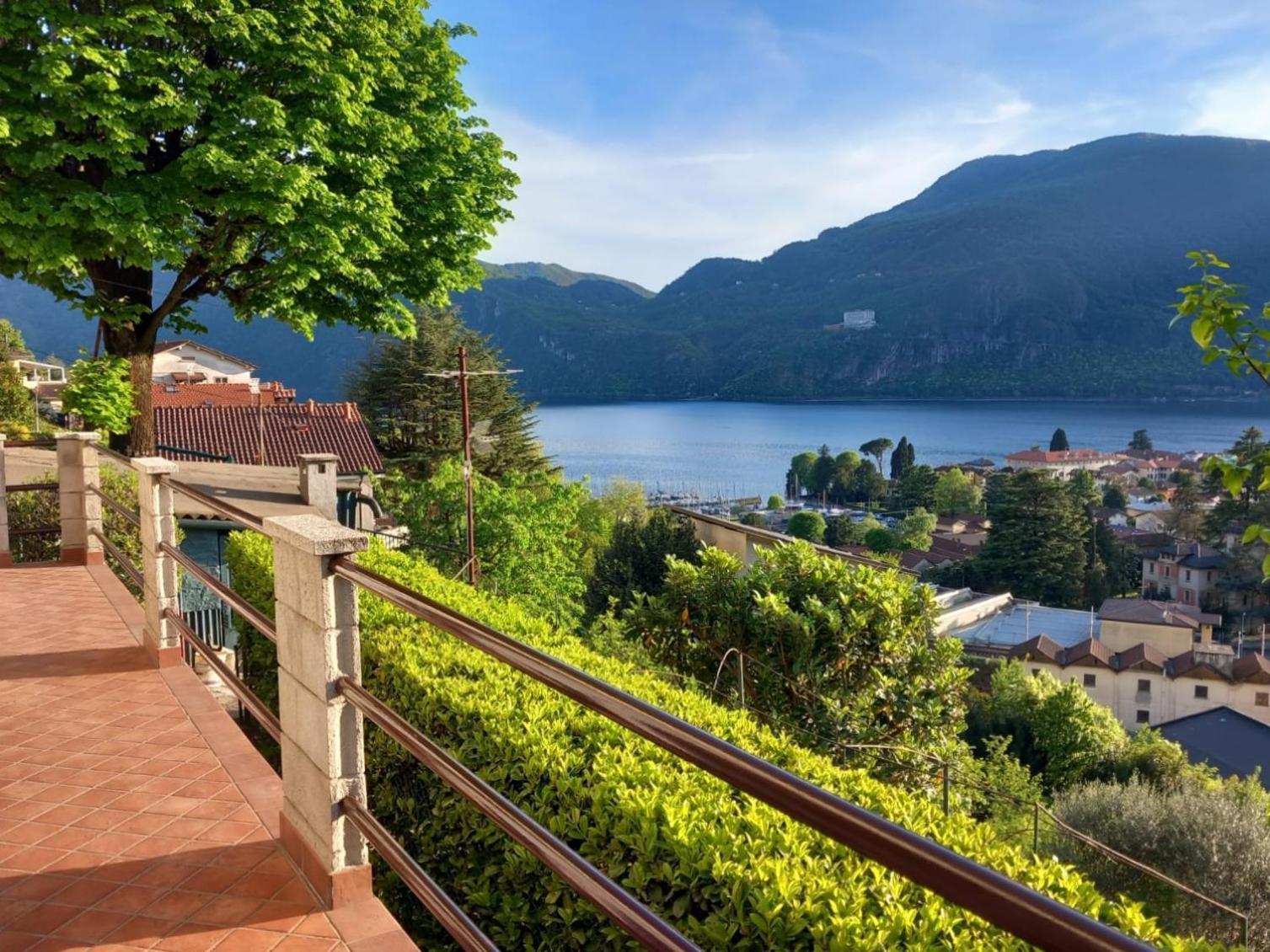 Lake And Guzzi View - Holiday Home Mandello del Lario Exterior photo